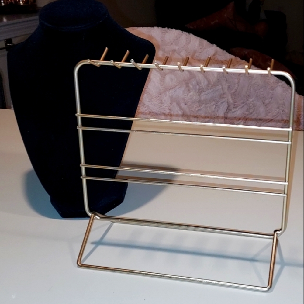 Necklace Display and Jewelry  Organizer